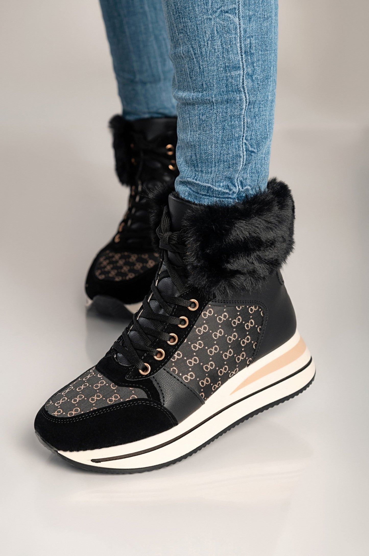 Faux leather and textile sneakers Alreya, black