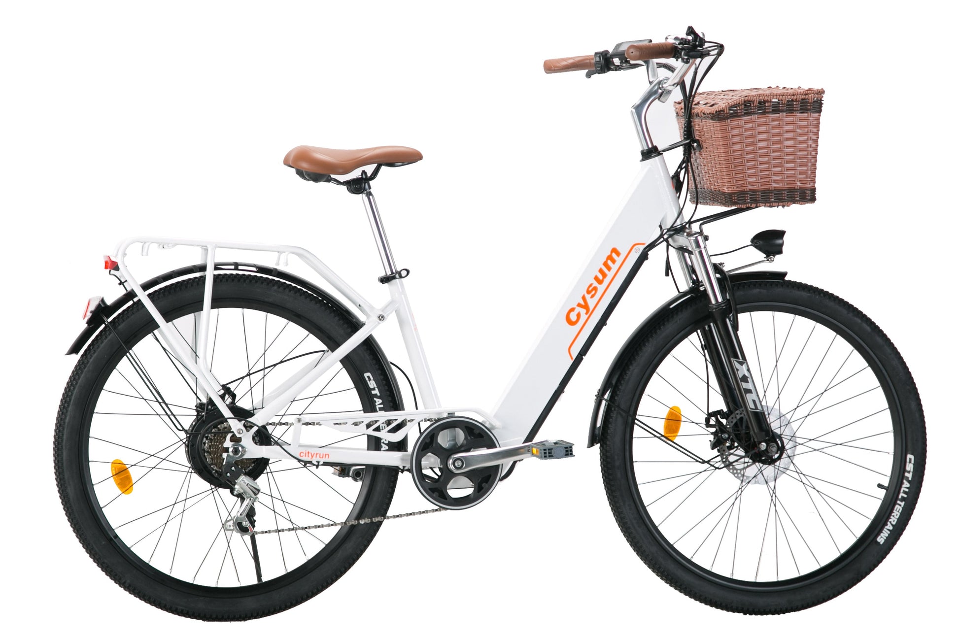 White bicycle with a brown 0basket on a white background. affordable commuter e-bike deals. Raee Industries 