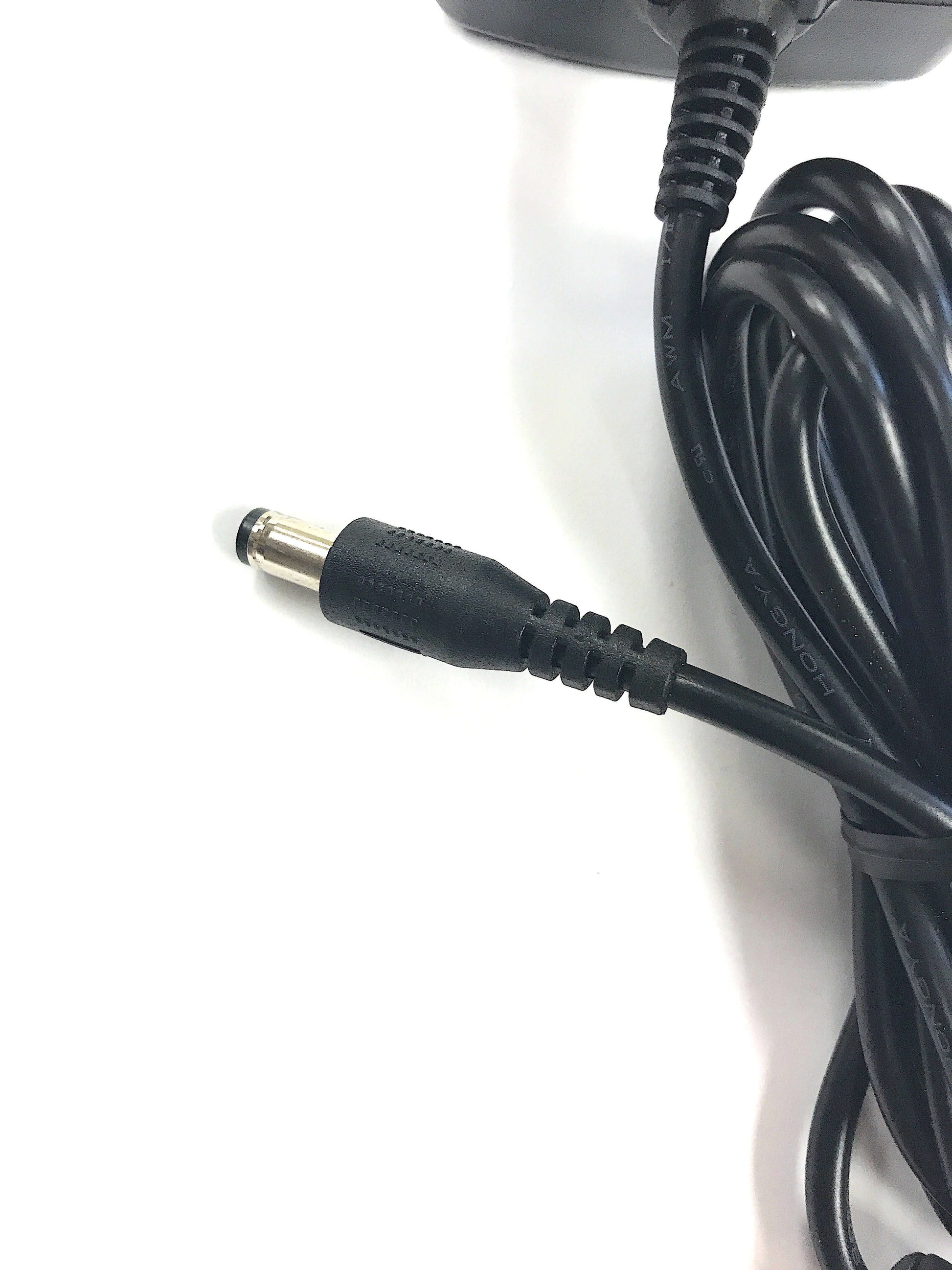 Naxa AC Adapter Power Supply Charger for LED LCD TVs and TV-DVD Televisions up to 15" (12V, 3A, 36W, 2.1mm x 5.5mm)-2