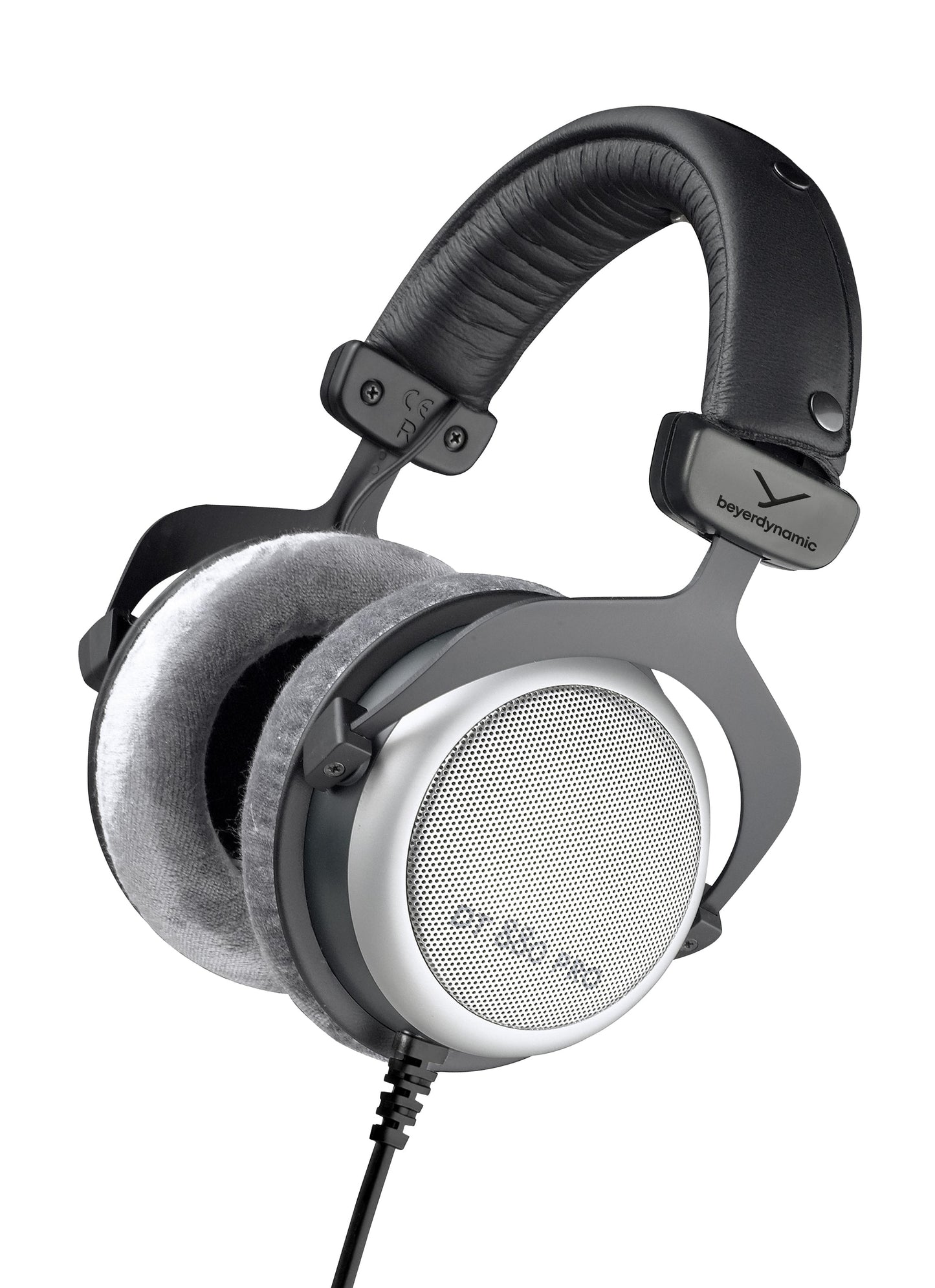 Beyerdynamic DT 880 PRO headphones