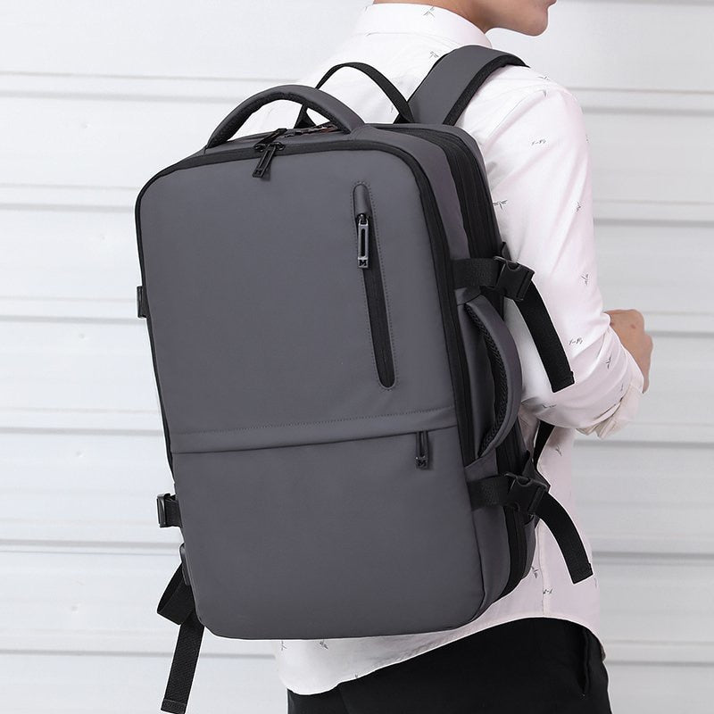 Men's Travel Backpack, Business bags. Raee-Industries.