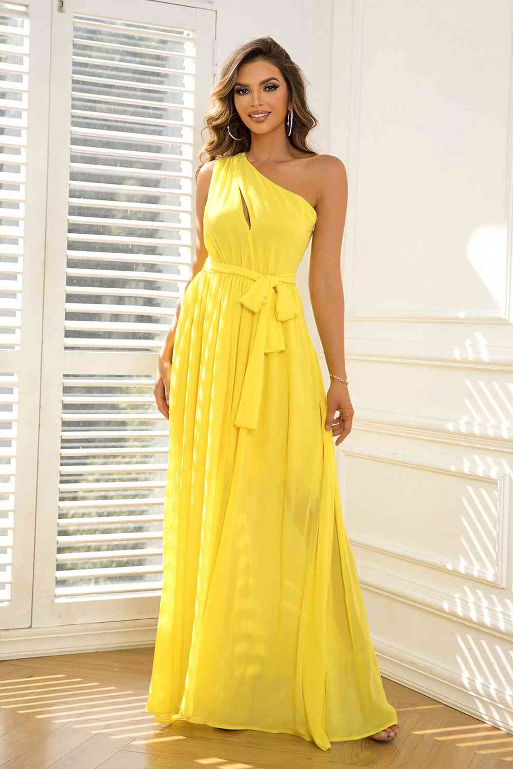 Online store, strapless split, off-shoulder maxi dress of all sizes...Raee Industries