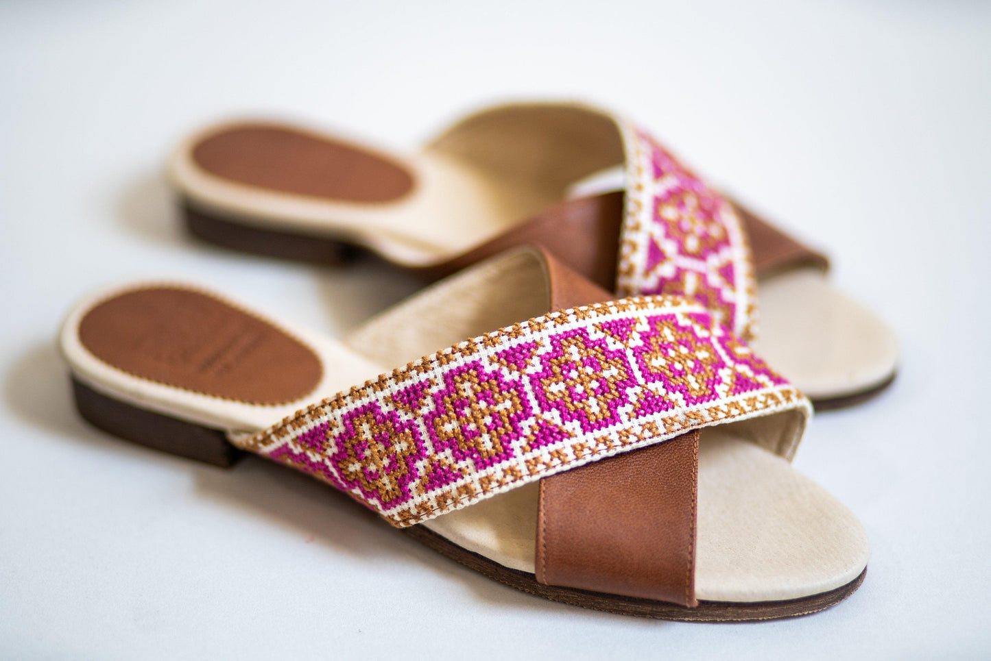 Tatreez Cross Sandal - Berry - Raee-Industries