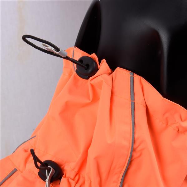 Waterproof dog clothing: Jackets, jackets with hoodies, sweaters, Harnes and coats. Raee Industries