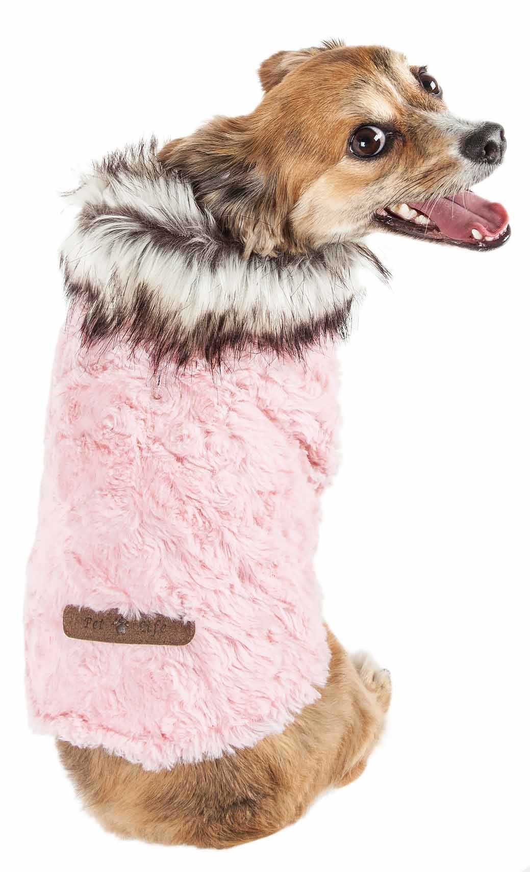 Waterproof dog clothing: Jackets, jackets with hoodies, sweaters, Harnes and coats. Raee Industries