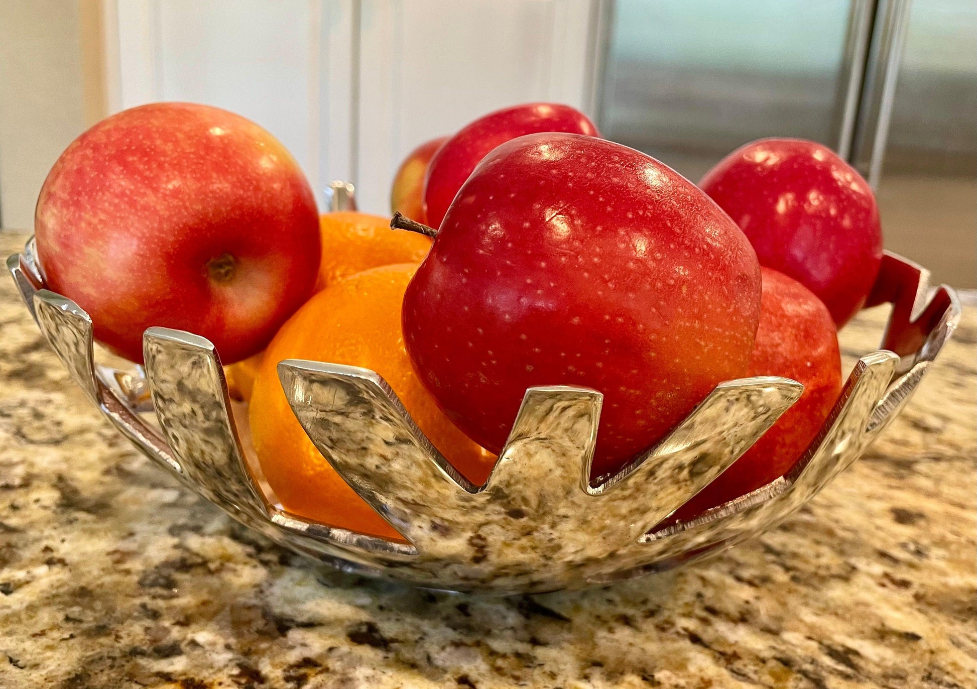 Modern Fruit / Bread Tray - Raee-Industries